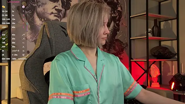 ReiYosimoto online show from March 30, 2026, 3:35 pm