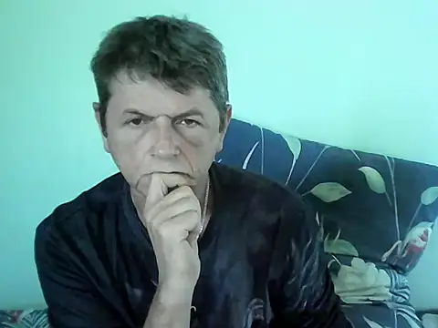 czarek888 online show from May 2, 2026, 4:23 pm