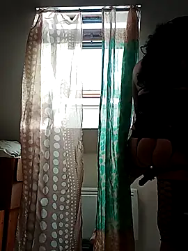 Snapshot of JOHANNA9MOI02 chatting on November 10, 2025, 11:53 am JOHANNA9MOI02 online show from November 10, 2025, 11:53 am