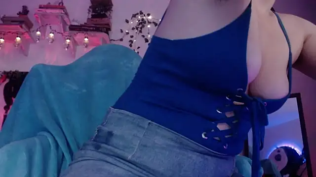 Eve Blue77 online show from September 12, 2025, 2:00 am