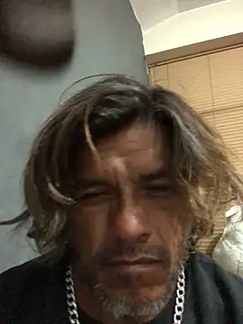 kvr27 online show from November 17, 2025, 1:55 am