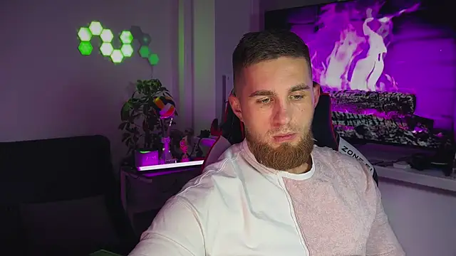 Sweeet  boy online show from December 22, 2025, 6:49 pm