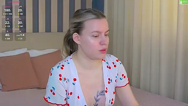 AmaliaBell online show from March 17, 2026, 1:03 pm