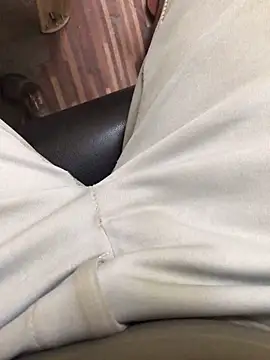 u wan me online show from February 25, 2025, 12:55 pm