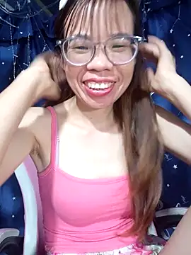   Mai-love19   online show from April 15, 2026, 1:01 am