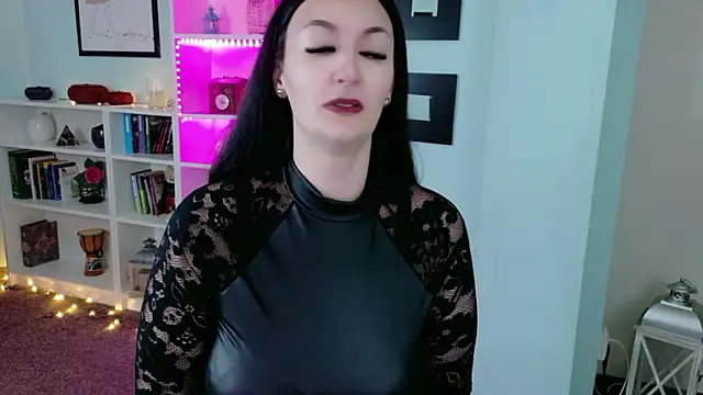 Snapshot of BrianaJoy chatting on March 4, 2026, 5:46 am BrianaJoy online show from March 4, 2026, 5:46 am