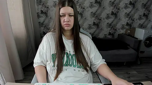 Lis Kollen online show from April 17, 2026, 6:38 am