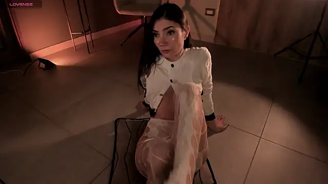 AmyArmstrong online show from February 26, 2025, 2:48 am