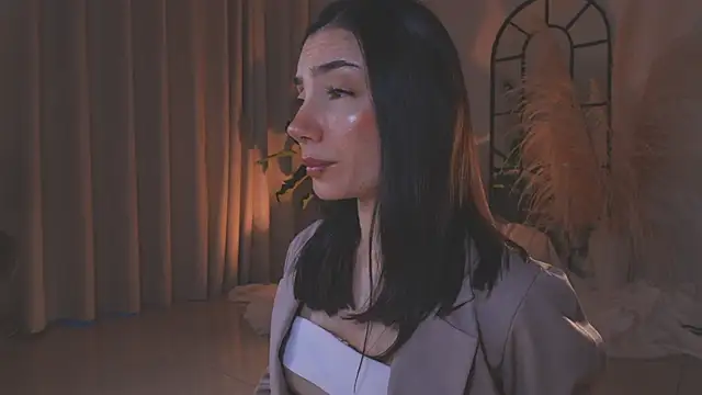 AmyArmstrong online show from September 15, 2025, 11:05 pm