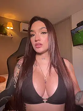 Snapshot of DaniDusan_ chatting on July 19, 2026, 7:17 pm DaniDusan online show from July 19, 2026, 7:17 pm
