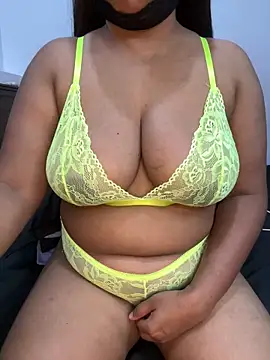 Snapshot of VINDY- chatting on May 15, 2026, 4:36 pm VINDY- online show from May 15, 2026, 4:36 pm