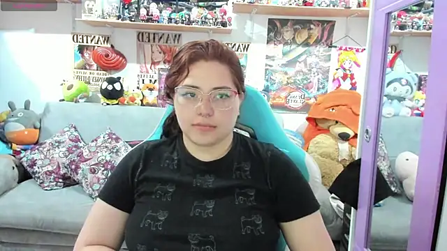 soficammy online show from September 27, 2025, 8:03 pm