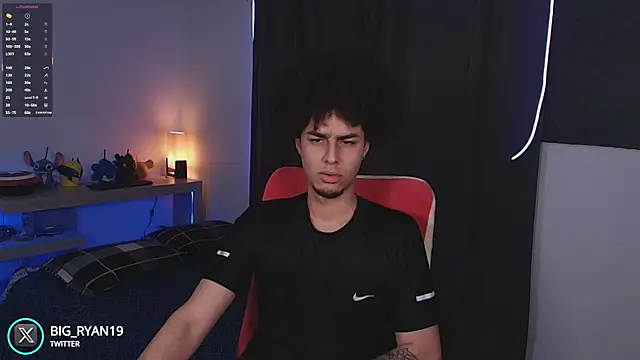 bigryann23 online show from October 14, 2025, 1:17 am