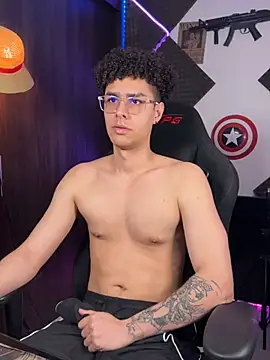 bigryann23 online show from July 25, 2026, 1:25 am